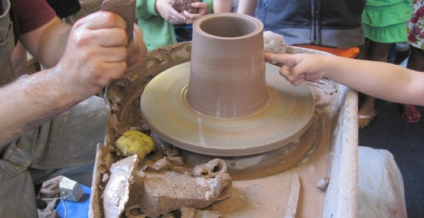 pottery wheel demonstration workshop